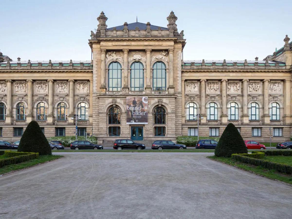 Modernes Apartment In Top Lage Komfortabel Eingerichtet Mit Arbeitsplatz Und Kueche - Geibelsuite Hanovre Extérieur photo