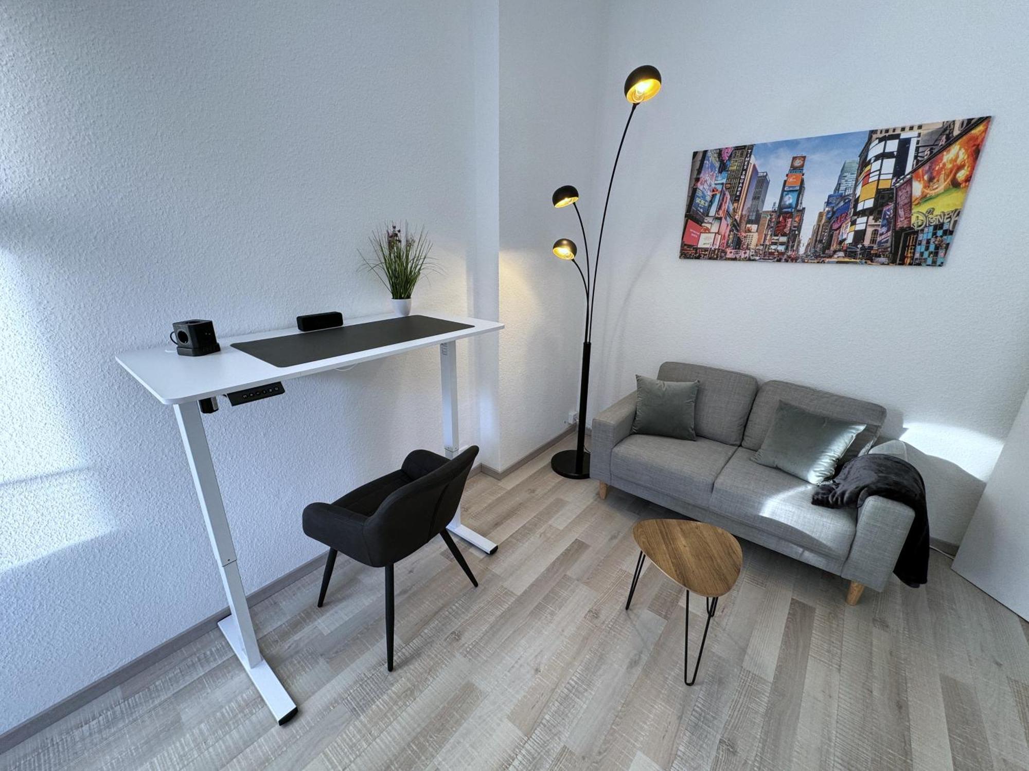 Modernes Apartment In Top Lage Komfortabel Eingerichtet Mit Arbeitsplatz Und Kueche - Geibelsuite Hanovre Extérieur photo