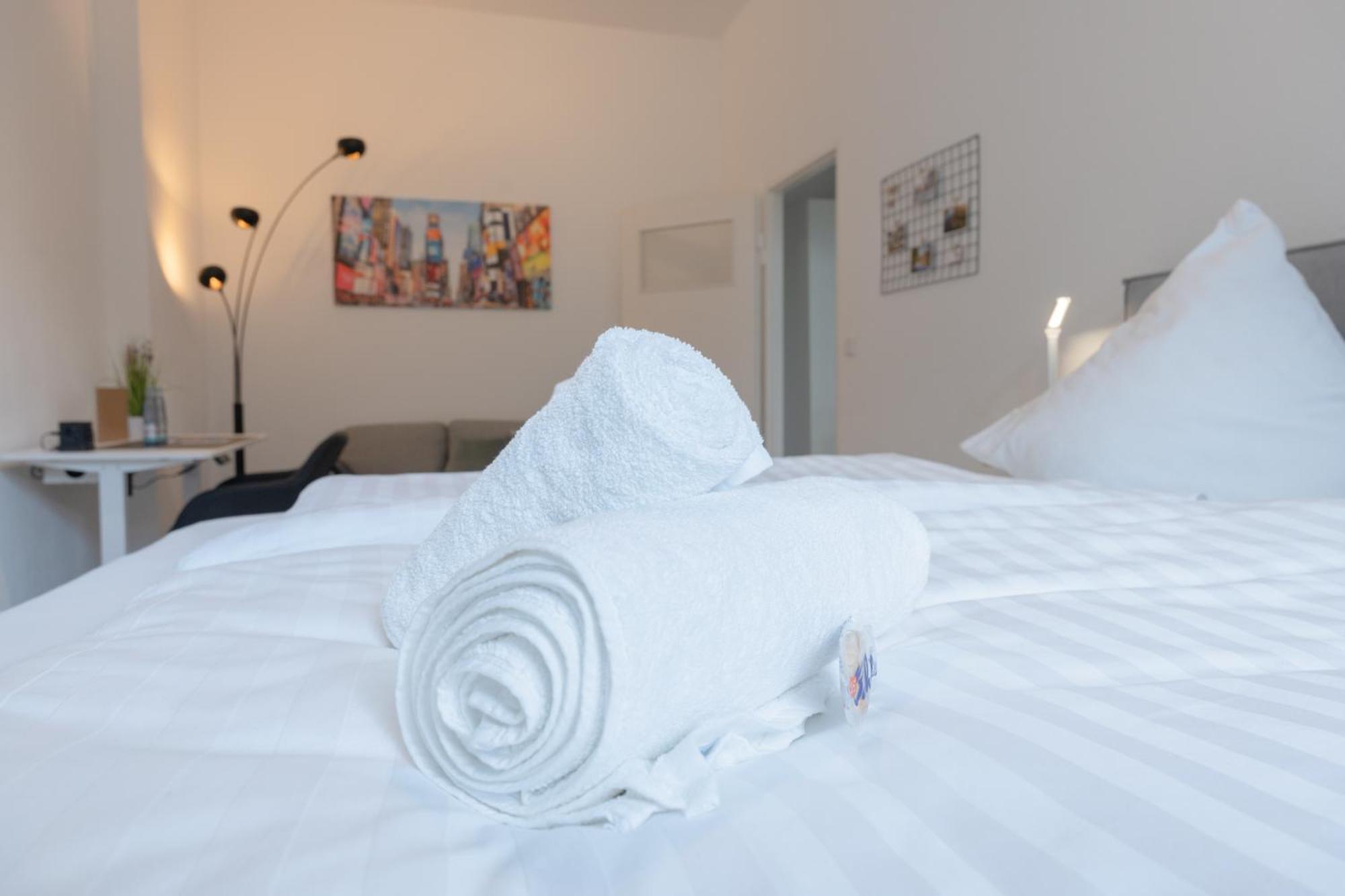 Modernes Apartment In Top Lage Komfortabel Eingerichtet Mit Arbeitsplatz Und Kueche - Geibelsuite Hanovre Extérieur photo